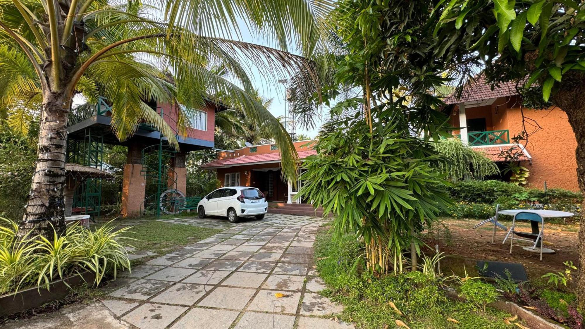 Garggi Kumarakom Village Homestay Buitenkant foto